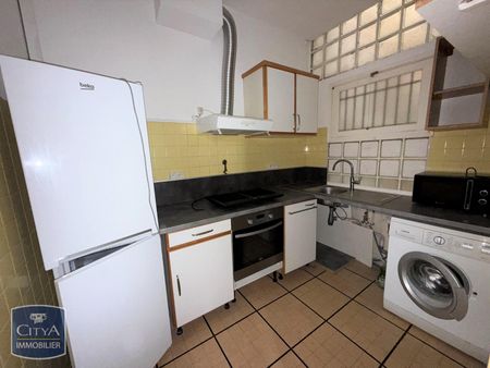 Location Appartement 3 pièces 74m² AVIGNON 84000 - Photo 4