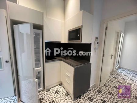 Piso en alquiler en Carrer de Caballero - Photo 2