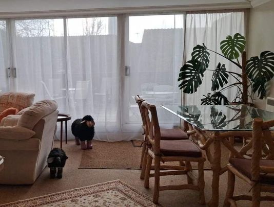 2 Bed Flat, High Kingsdown, BS2 - Photo 1