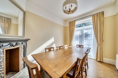 3 Bed Terraced House, Barcombe Avenue, SW2 - Photo 5