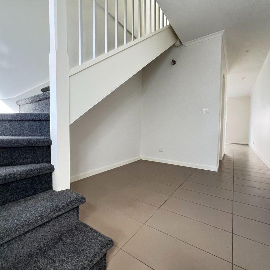 2 bedroom townhouse in the heart of Boronia - Photo 1