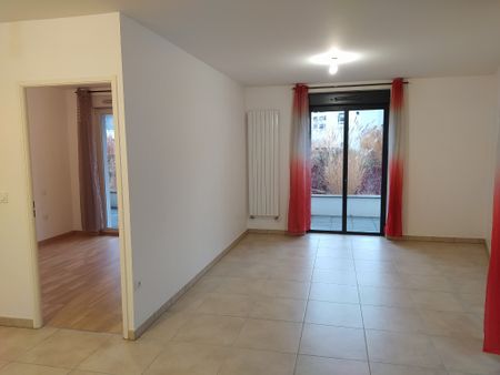 Appartement - 3 pièces - Jaude - Photo 2