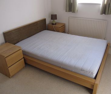 1 Bed Flat, Bessborough Road, HA1 - Photo 3