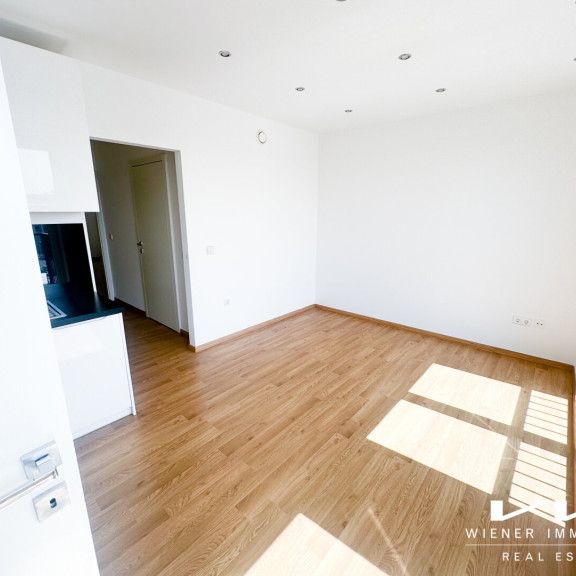 Helle 3 Zimmer-Dachgeschoss Wohnung in 1140 Wien - Foto 1