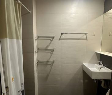 28 Imperial Residences (D14), Apartment - For Rent - Photo 5