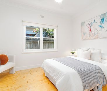 Stylish Comfort in Prime East Geelong - Photo 4