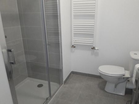 Location Appartement 2 pièces 40m² NANTES 44300 - Photo 4