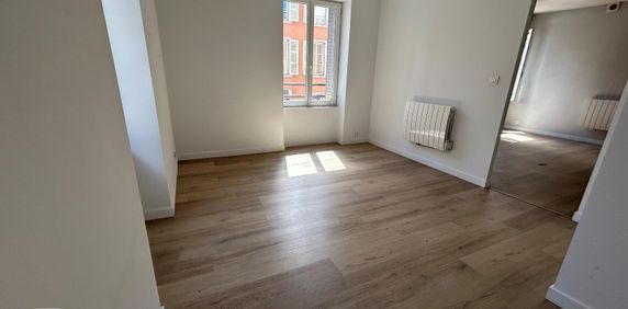 Location Appartement 2 pièces 35m² MACON 71000 - Photo 2