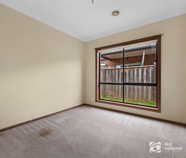 Comfort, Space & Convenience in Brookfield - Photo 2