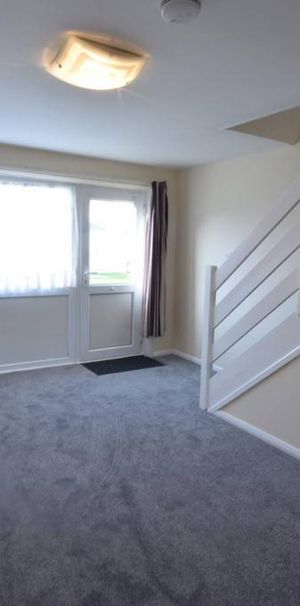 2 bedroom house to rent - Photo 1