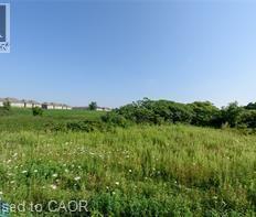 28 MADONNA Drive, Hamilton, Ontario, L9B0H1 - Photo 3