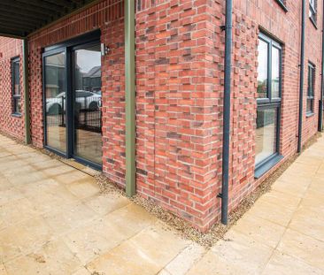 2 bedroom apartment to rent - Photo 5