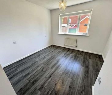 Deans Gate, Willenhall, WV13 - Photo 6