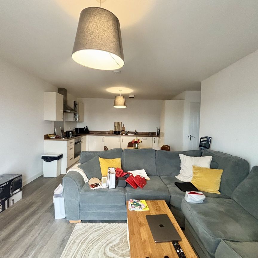 1 bedroom flat to rent - Photo 1