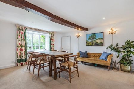 5 bedroom farm house to rent - Photo 2