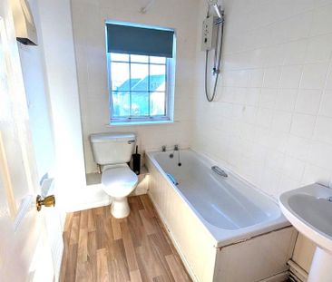 2 bedroom terraced house to rent - Photo 5