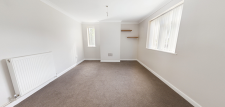 3 bedroom semi-detached house to rent - Photo 4