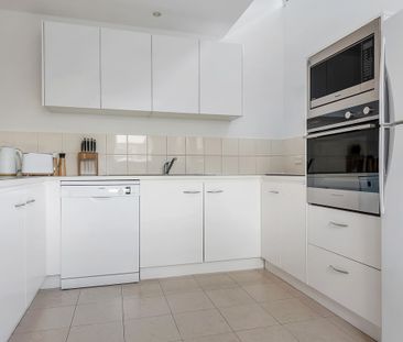 83 Salamanca Square - Photo 6