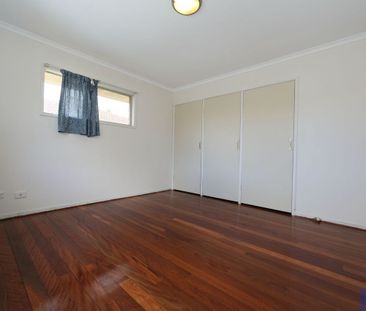 302 Broadwater Road, Mansfield QLD 4122 - House For Rent | Domain - Photo 1