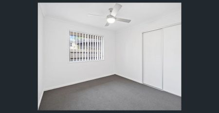 LOW MAINTENANCE 4 BEDROOM HOME IN BANYO - Photo 4