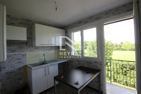 Location Appartement 3 pièces 63m² LOUHANS 71500 - Photo 5