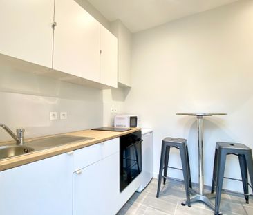 Location Appartement 1 pièce 17m² LYON 8ème - Photo 6