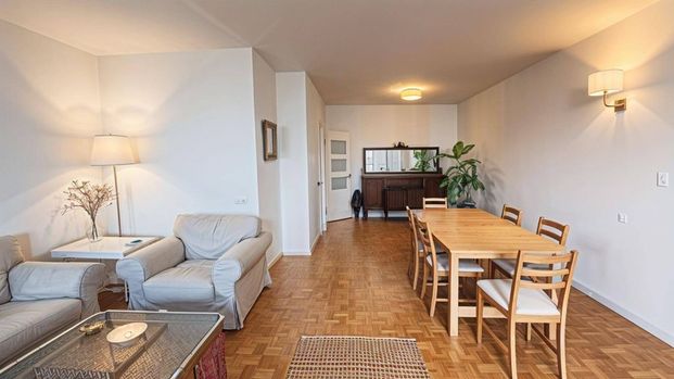 2 room luxury penthouse for rent in Madrid, Spain - Photo 1