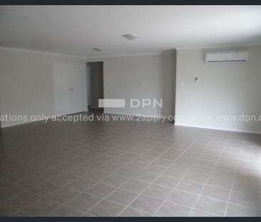 Modern 3 Bedroom Duplex with Study in Central Lakes - Photo 5