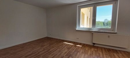 *Ihr neues zu Hause*GROßE 3-Raumwohnung - Foto 2