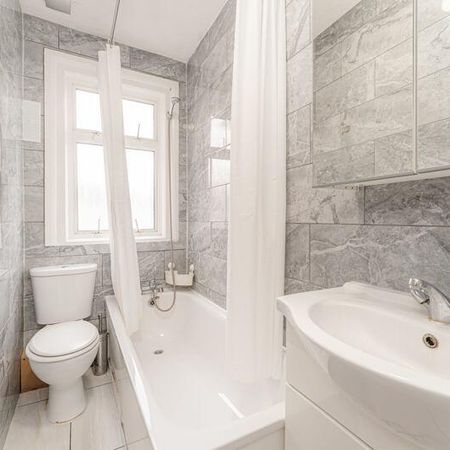 Room in a Shared House, Tintern Road, N22 - Photo 4