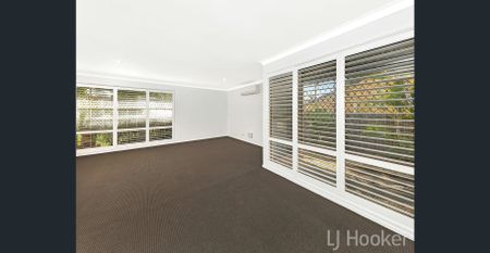 FAMILY HOME WITH ALL THAT YOU CAN ASK FOR! - Photo 4