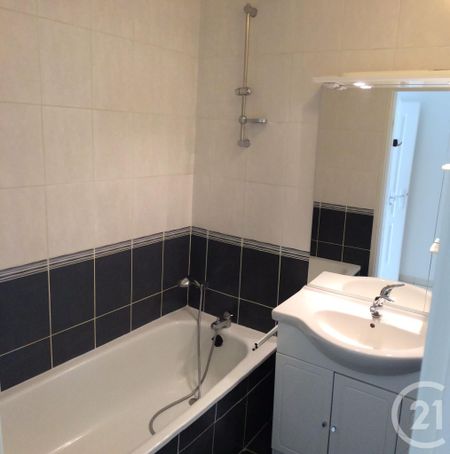 Location Appartement 3 pièces 61m² CLERMONT FERRAND 63000 - Photo 4