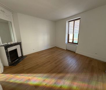 Appartement T4 près de LINAS à louer - Photo 1