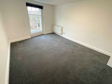 Upper High Street, Taunton, Somerset - Photo 5