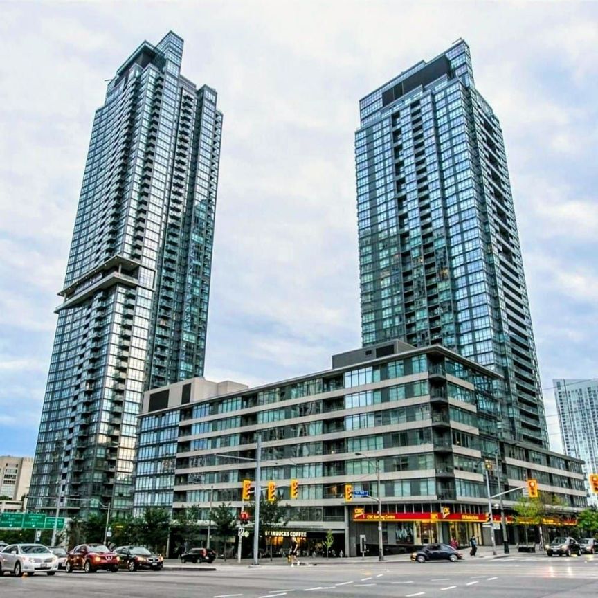 For Lease - 15 Fort York Boulevard Unit# 3903, Toronto, Ontario - Photo 1