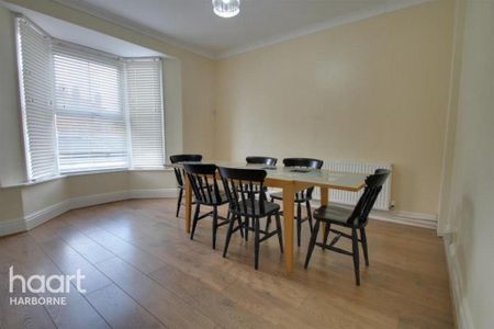 4 bedroom terraced house to rent - Photo 5