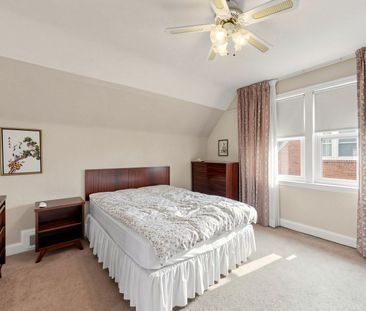 For Lease - 33 Irvington Crescent, Toronto, Ontario - Photo 5