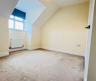 4 bedroom townhouse to rent - Photo 6