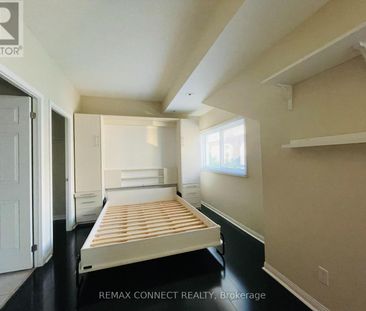 #673 - 38 Stadium Road – Toronto C01, Ontario - Photo 1