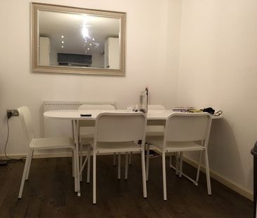 Room in a Shared House, Lord St, M7 - Photo 1