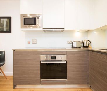 Studio to rent - Photo 4