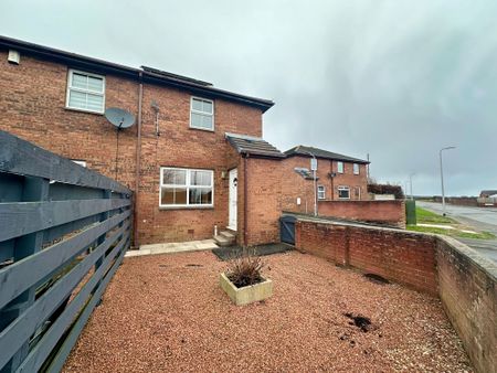 31 Moor Road, Longtown, Carlisle, CA6 5XA - Photo 3