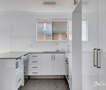 Secure Bayside LIving - Photo 5