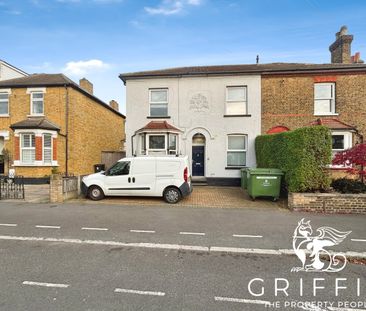 Princes Road, Romford, RM1 - Photo 1
