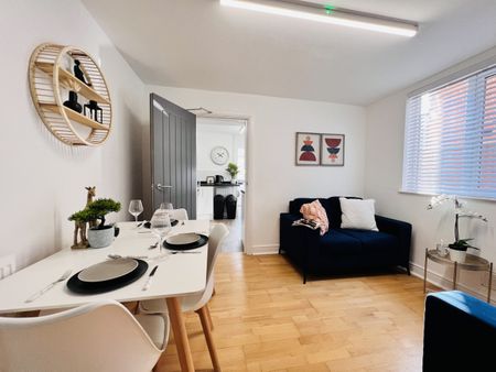 BEDROOM 6 – MEDIUM DOUBLE - Photo 3