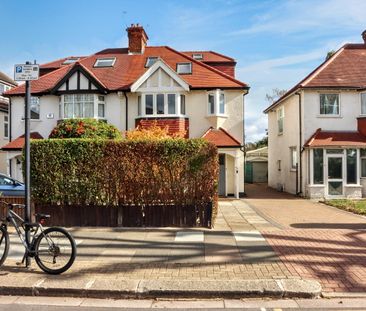 5 Bed Semi-Detached House, Sutherland Grove, SW18 - Photo 2