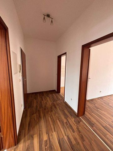 Gemütliche 2-Zimmer-Wohnung mit optimalem Schnitt in Werdau - Photo 4