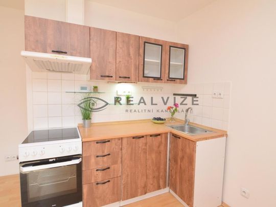 Pronájem bytu 2+kk 36 m2 - Fotografie 1