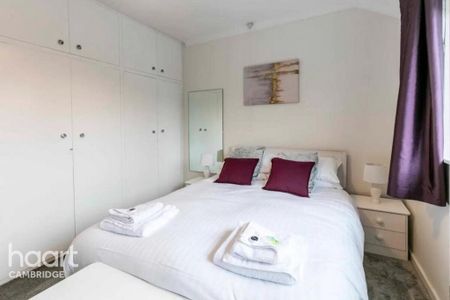 3 bedroom terraced house to rent - Photo 4