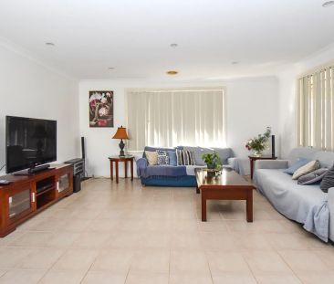 Sunny and Secure Villa – Fully Furnished - Photo 2